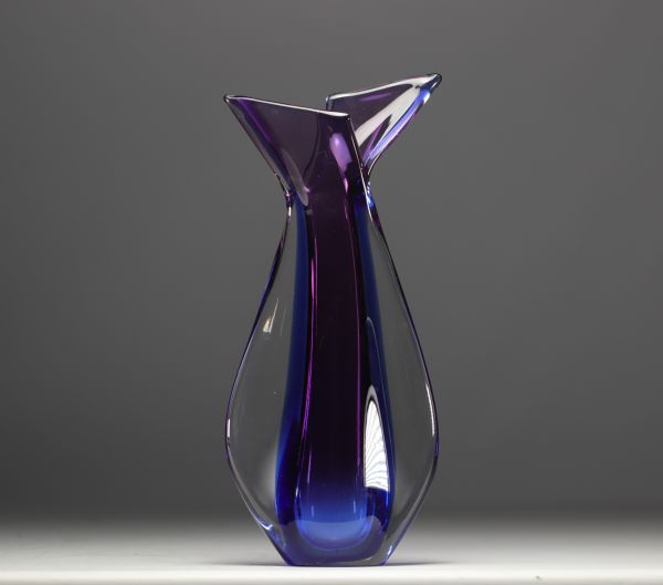 Flavio POLI (1900-1980) Sommerso Murano - Vase en verre multicouche vers 1960.