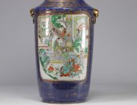 Large pair of blue powdered porcelain vases decorated with scenes of life from the 19th century