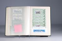 Set of various stamp albums and documents from China and around the world.