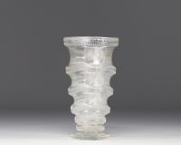 René LALIQUE (1860-1945) Vase 