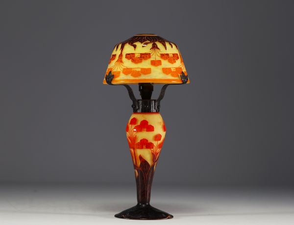 Le Verre Français - Multilayered acid-etched glass lamp decorated with Yucca flowers, signed on the base.