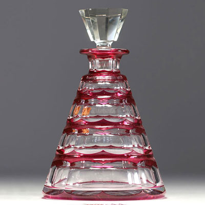 Val Saint Lambert - Art Deco decanter in red lined crystal.