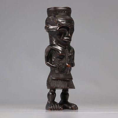 Anthropomorphic cup Kuba - Rep.Dem.Congo