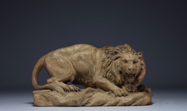 P. HUYGENS ‘Lion belge, Atelier d'art Bruxelles’ Terracotta sculpture, late 19th century.