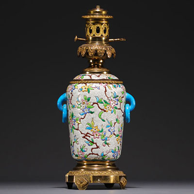 Jules VIEILLARD & Cie à Bordeaux - Enamelled earthenware oil lamp mounted on bronze, 19th century.