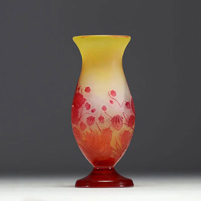 Émile GALLÉ (1846-1904) Acid-etched multi-layered glass vase decorated with wild strawberries, signed.