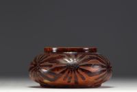 CHARDER Le Verre Français - Acid-etched multi-layered glass bowl decorated with palm leaves, circa 1925, signed.