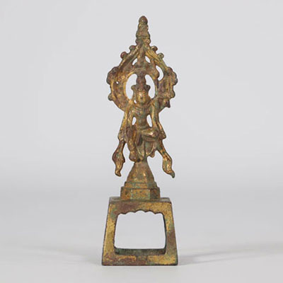 Gilded bronze Buddha from the Northern Wei dynasty (曹魏)