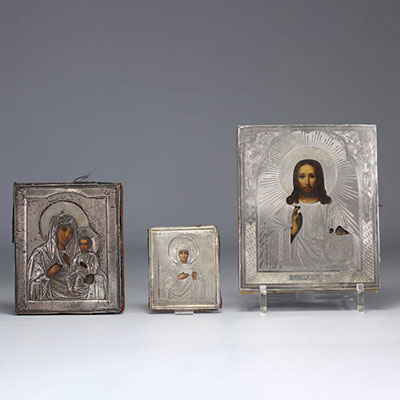 (3) lot d'icônes religieuses provenant de Russie