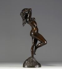 Jef LAMBEAUX (1852-1908) ‘La danseuse’ Bronze with shaded brown patina, signed on the base and foundry stamp ‘Usines Vojave à Bruxelles’.