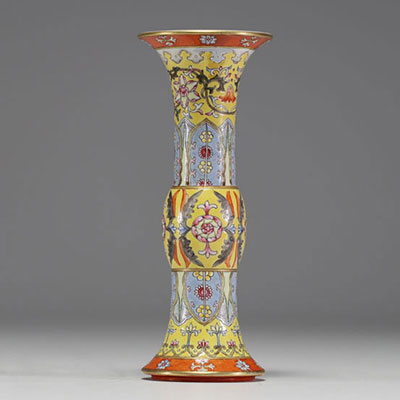 China - Gu vase in polychrome porcelain with floral decoration, blue mark under the piece.