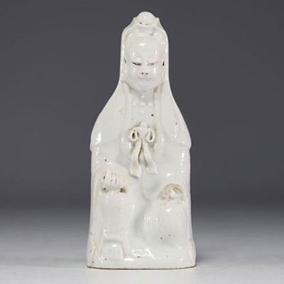 China - Guanyin in Chinese white porcelain, Ming period.