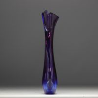 Flavio POLI (1900-1980) Sommerso Murano - Multi-layered glass vase circa 1960.