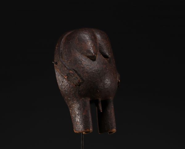 Africa - Makonde belly mask.