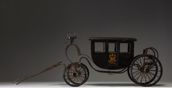 Carrosse, travail de maitrise, maquette en bois et métal du début du XIXème.