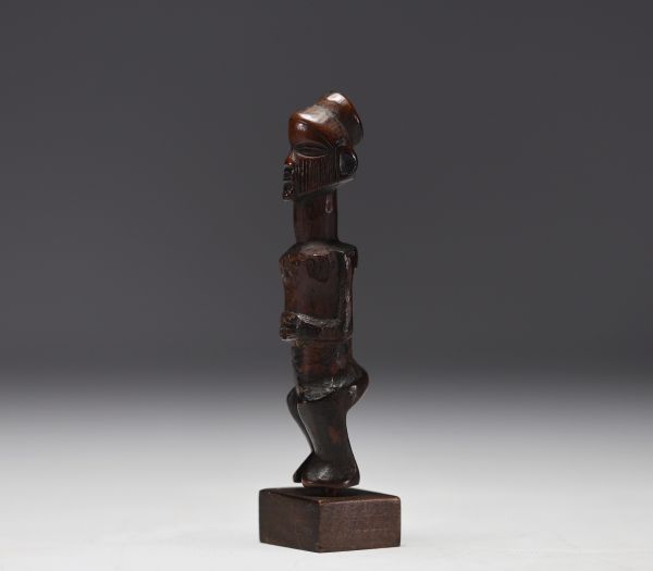 Africa DRC - Small Teke statue, 20th century.