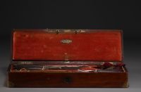 Surgeon's case in mahogan containing the surgeon's identification plate, late 19th century.