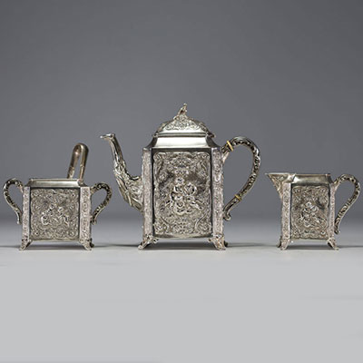 Solid silver service consisting of four pieces, hallmarked 800 and half-moon crown, late 19th century.