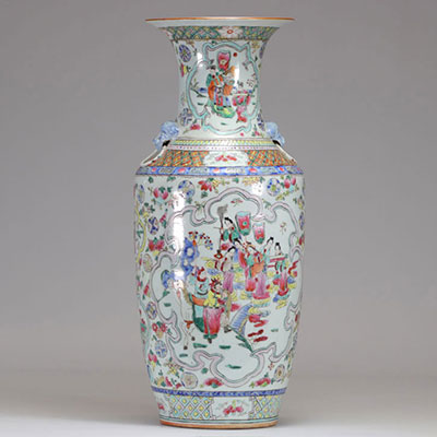 Chinese porcelain vase