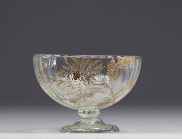 Cristallerie Émile GALLÉ, standing bowl decorated with gold flowers.