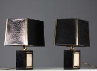 Paire de lampes à décor de laque et de nacre, laiton doré dans le goût de maison Charles, vers 1970-80.