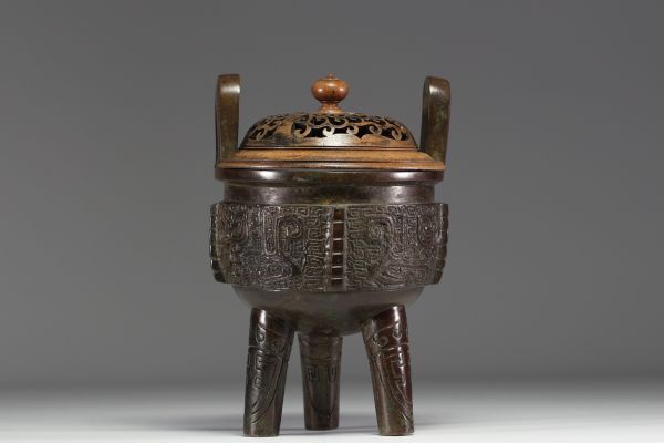 China - Carved bronze perfume burner, wooden lid.