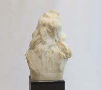 Edouard FORTINI (1862-?) Large Art Nouveau bust of a young girl in Carrara marble, signed on the shoulder.