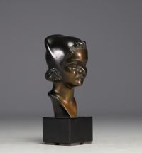 Max LEVERRIER (1891-1973) ‘Buste de jeune fille’ Small bronze with brown patina on a black marble base, signed.