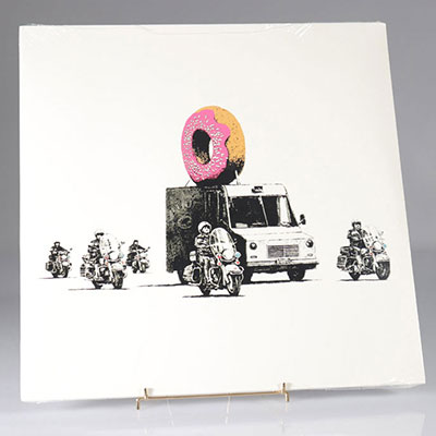 Banksy (after) - Donut Strawberry - Boys In Blue - Thick As Thieves Vinyl cover & vinyl record silkscreened front and back. Excellent condition, new and sealed. sealed. Limited edition