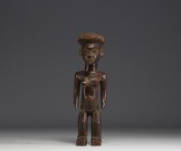 DRC - Chokwé female statuette in carved wood.