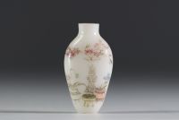 China - Glass snuffbox with polychrome decoration of flowering vases, Qianlong mark.