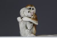 Capodimonte - ‘Couple of monkeys’ Nightlight in polychrome porcelain.