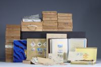 Set of various stamp albums and documents from China and around the world.