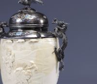 Exceptional Japanese ivory vase with a silver and enamel frame from the Meiji period (明治時代 - 1868 - 1912)