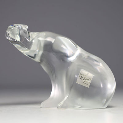 LALIQUE France - Polar bear in crystal.