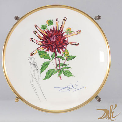 Salvador DALI (1904-1989) assiette en porcelaine 