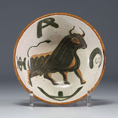 Pablo PICASSO (1881-1973) in the style of. - Leather-covered ceramic bowl decorated with bulls and the letters 