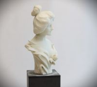 Fiorenzo & Gino PUGI (XIX-XXth) Large Art Nouveau bust of a woman in Carrara marble, signed on the back.