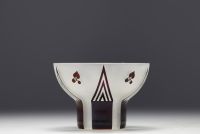 Josef HOFFMANN (1870-1956) et LOETZ - Coupe en  verre incolore, décor teinté et gravé en rouge rubis, vers 1912.