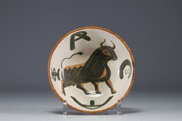 Pablo PICASSO (1881-1973) in the style of. - Leather-covered ceramic bowl decorated with bulls and the letters 