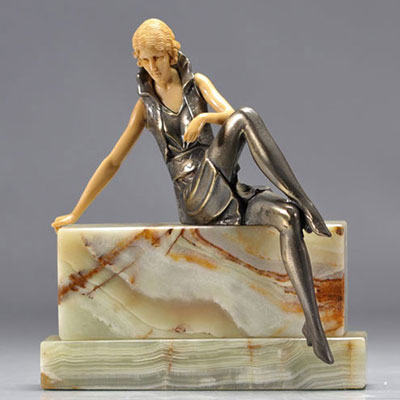 Charles Henri MOLINS (1893-1958) Art Deco sculpture on Onyx base Celluloid head and arms