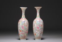 China - A pair of eggshell porcelain vases with floral decoration.