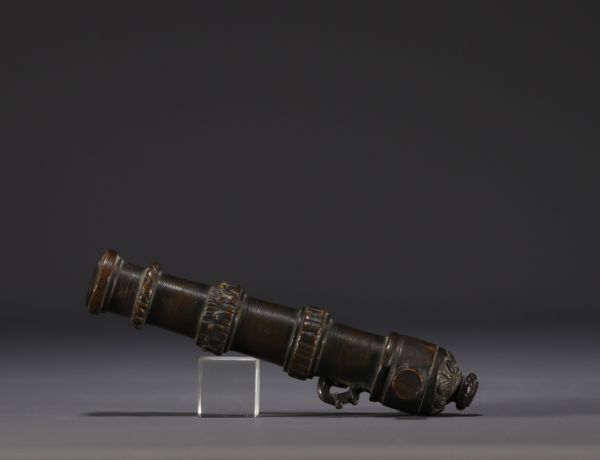 Small bronze rampart gun, 19th century.