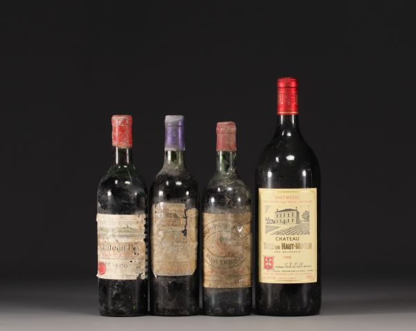 Lot de 4 bouteilles de divers vins de Bordeaux.