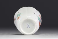 Meissen - Porcelain cup in polychrome porcelain decorated with flowers, swords mark under the piece.