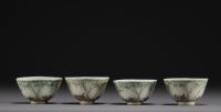 China - Set of eleven bowls of different sizes in famille rose porcelain, 19th century.