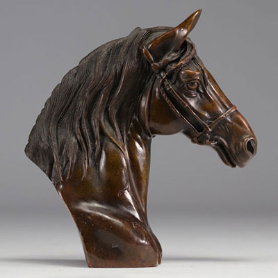 Buste de cheval en bronze XXème.