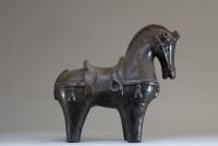 Lampe figurative en forme de cheval en céramique vernissée des années 70.