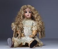 JUMEAU - Porcelain doll n°8, open mouth, in original clothes.