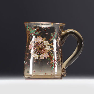 Cristallerie Émile GALLÉ - Small transparent enamelled cup with floral design